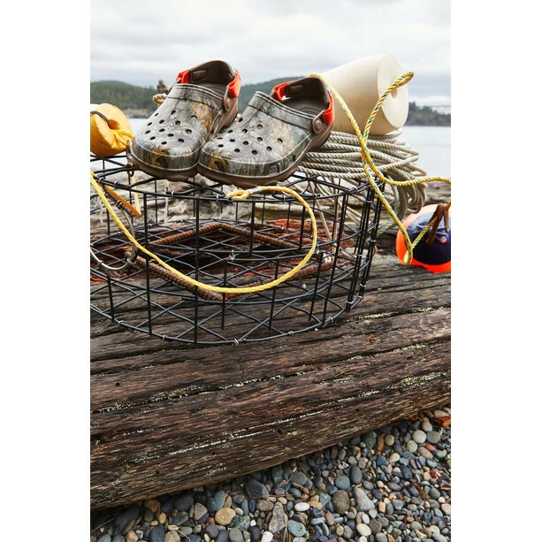 Crocs Classic All Terrain Realtree Edge Clogs walnut 7 Crocs Classic All Terrain Realtree Edge Clogs walnut - Image 5